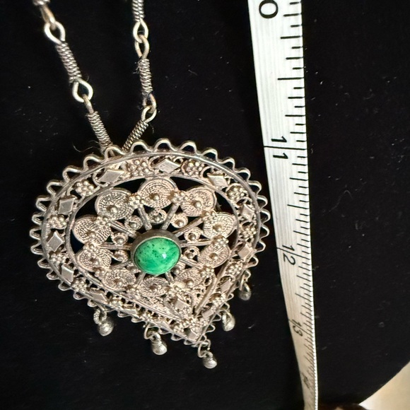 Vintage silver ornate necklace/ brooch - Picture 2 of 7